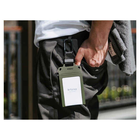Bitplay AquaSeal Badge Holder V2 - 100% Waterproof and Matte Surface for Privacy - Forexengineer -Malaysia- 4712010464029-4712010464043
