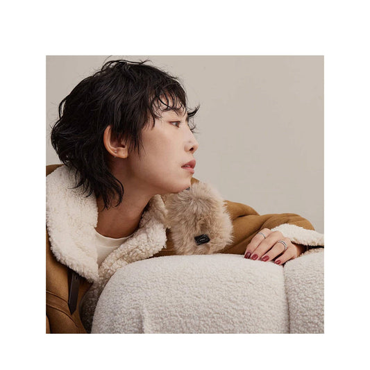 Bitplay Furry Badge Card Holder with Circle Buckle- Plush Velvet Fabric - Forexengineer -Malaysia