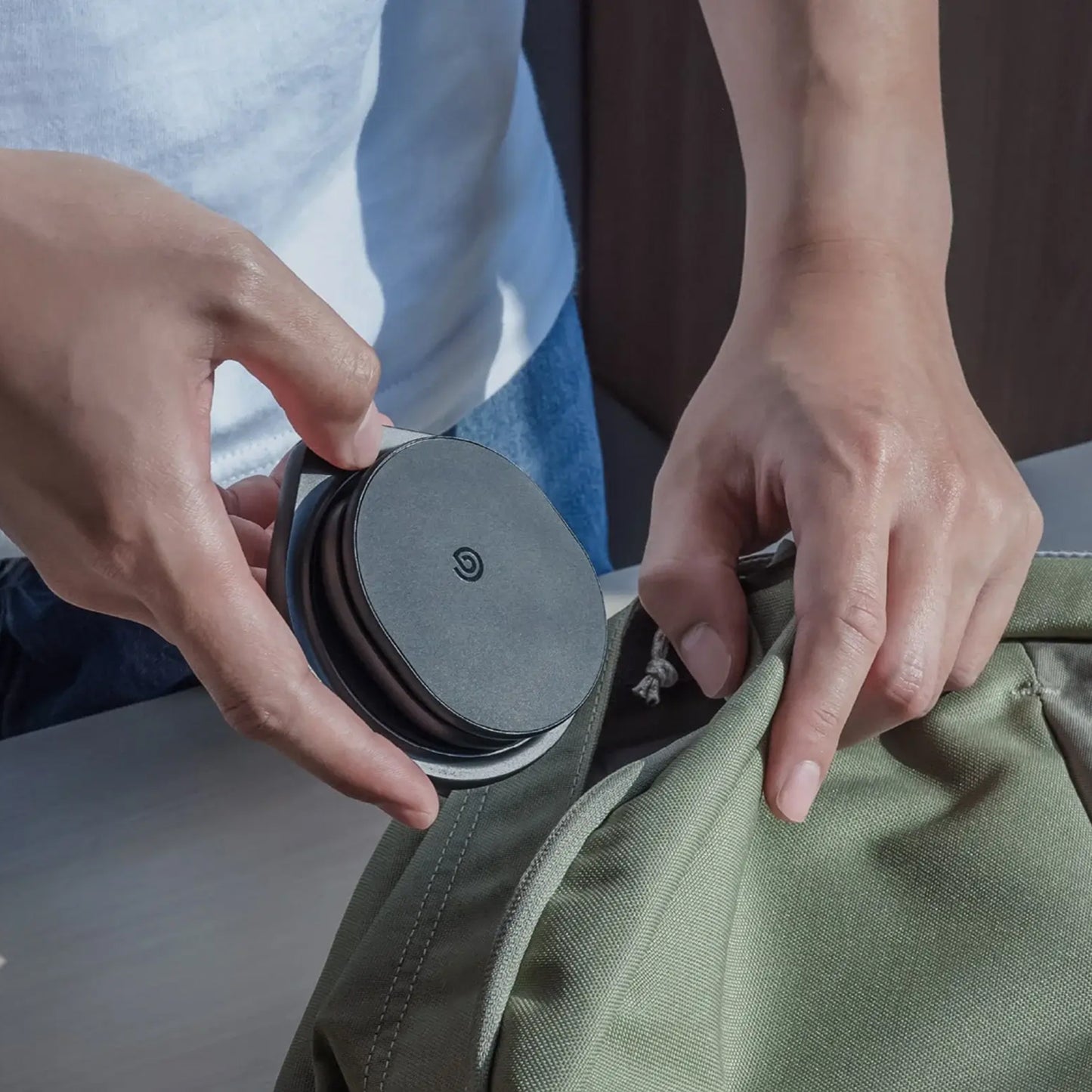 ENERGEA GoMag Gyre 3-In-1 MagSafe Compatible Wireless Charging Station - Forexengineer -Malaysia- 8885020100907