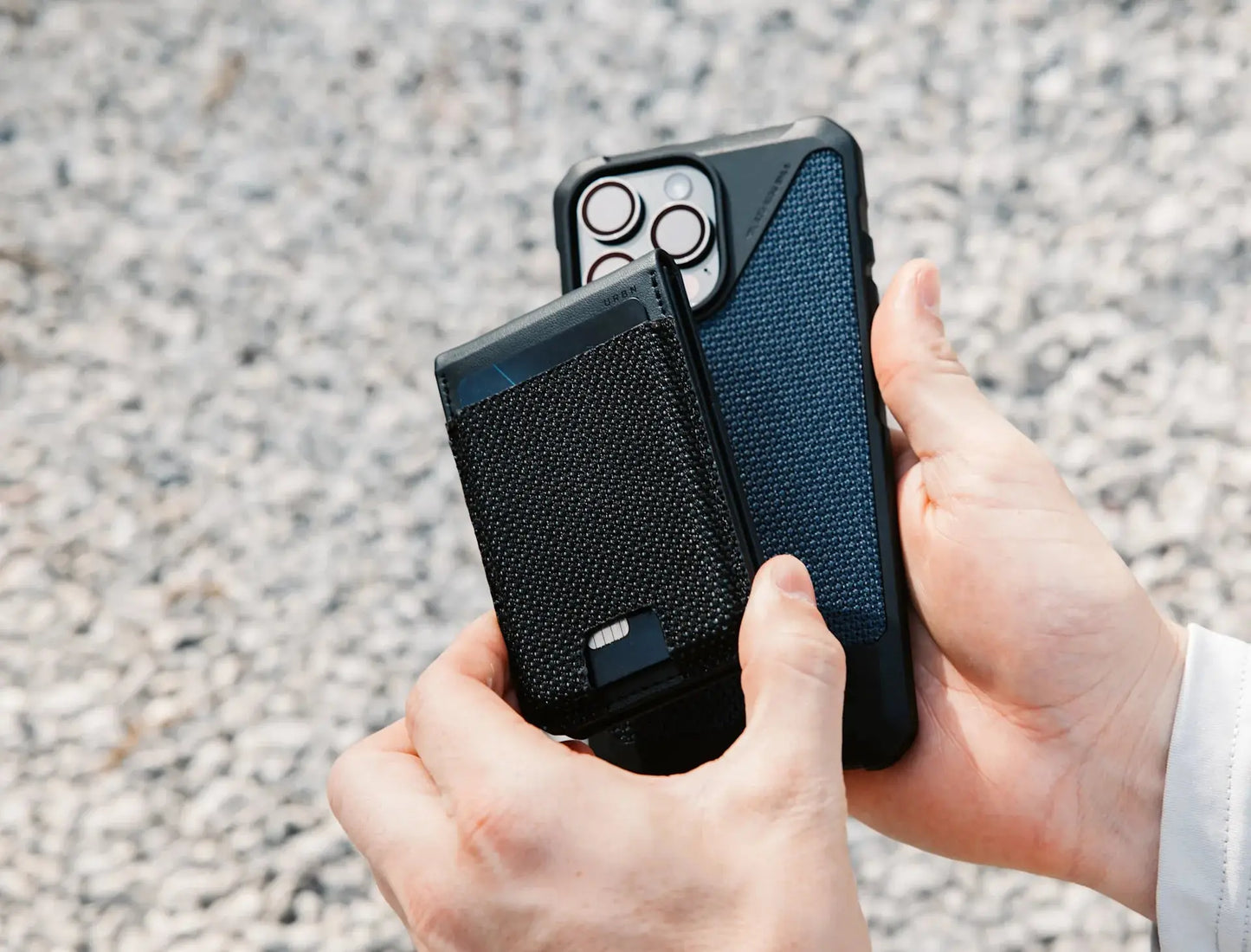 UAG Metropolis Kevlar Magnetic Wallet - Holds Up to 6 Cards - Forexengineer -Malaysia