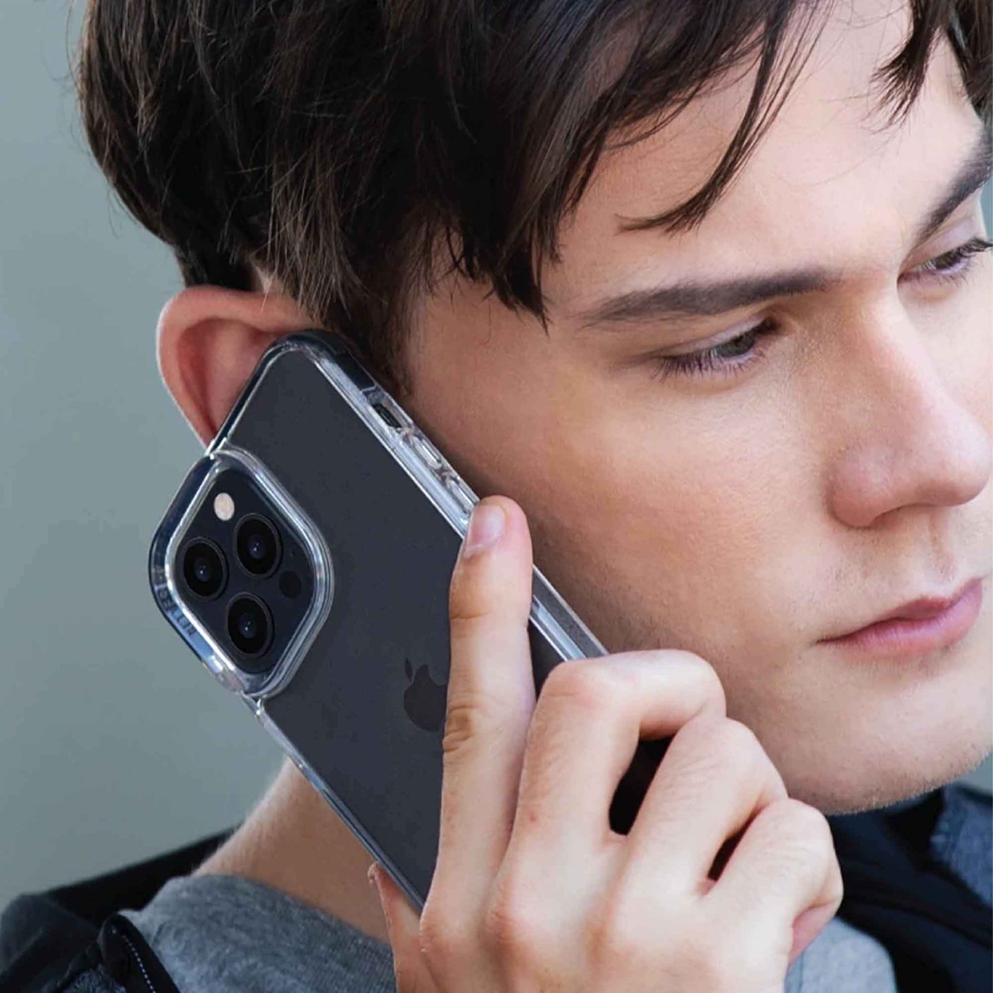 UNIQ Combat Case for iPhone 13 Pro 6.1" 5G - Black (Barcode: 8886463677971 )