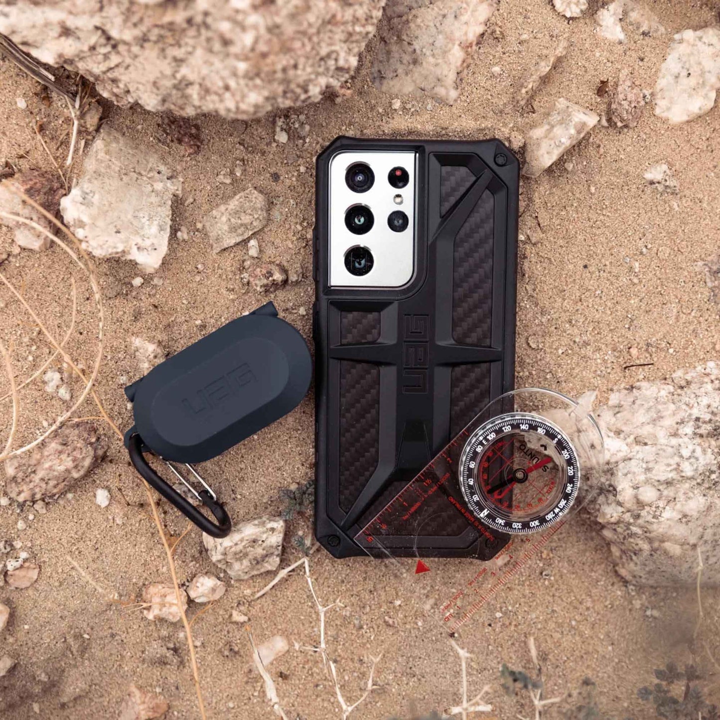 UAG Monarch for Samsung Galaxy S22 Ultra - Carbon Fibre (Barcode: 810070368791 )