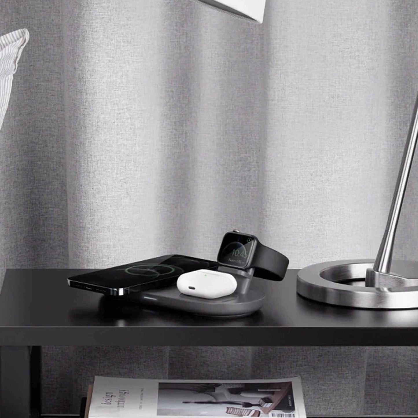 UNIQ Aereo Mag 3 in 1 Magnetic Fast Wireless Charger - Charcoal (Dark Grey) (Barcode: 8886463677131 )