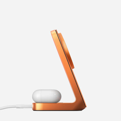 Nomad Stand One 4th Gen Qi2 25W 2-in-1 Hub Magnetic Charging