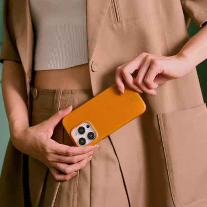ALTO Clop Magsafe Leather Case for iPhone 15 Series - Italian Full-Grain Aniline Leather - Forexengineer -Malaysia- 645781151444-645781135734-645781115231-645781097698-645781151864-645781136212