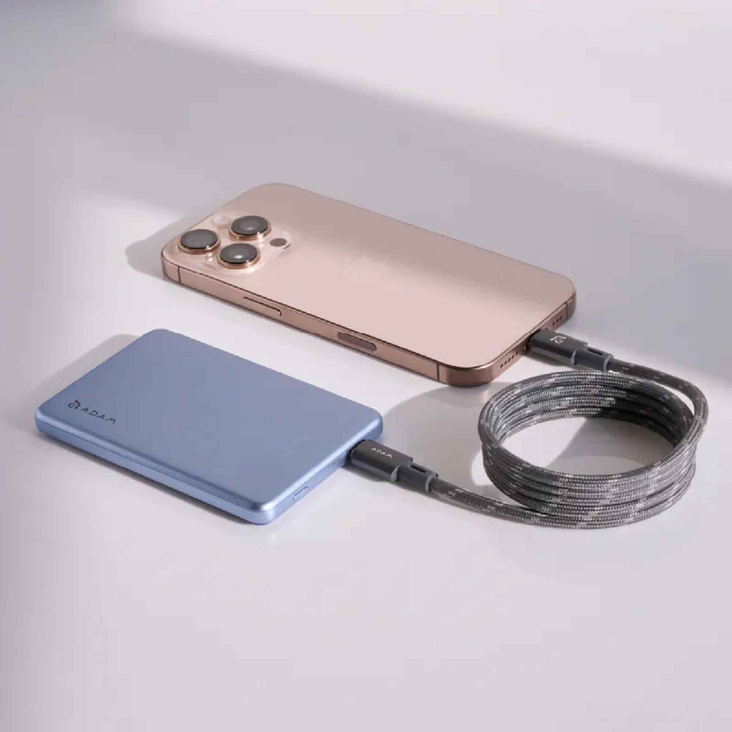 ADAM Elements VIONTA L5 / L10 ( 5,000mAh / 10,000mAh ) Ultra Slim Magnetic Wireless Power Bank CCC Certified
