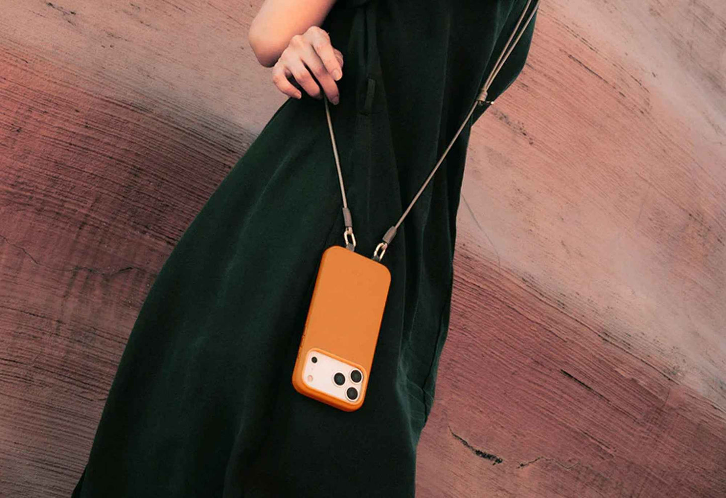 Alto Clop Leather Magnetic Case for iPhone 17 Pro Max / 17 Pro - Italian Full-Grain Leather