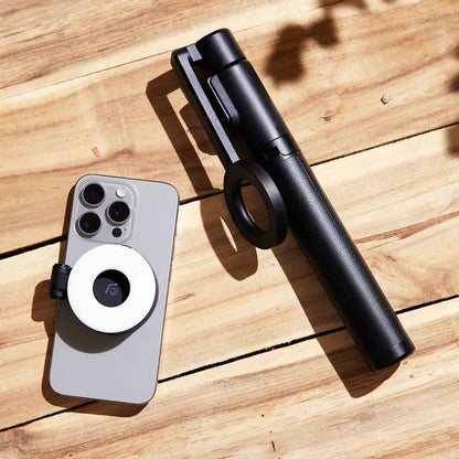 ADAM Elements SELFIE Pro Wireless Bluetooth Tripod Selfie Stick (1335mm) + SELFIE Light