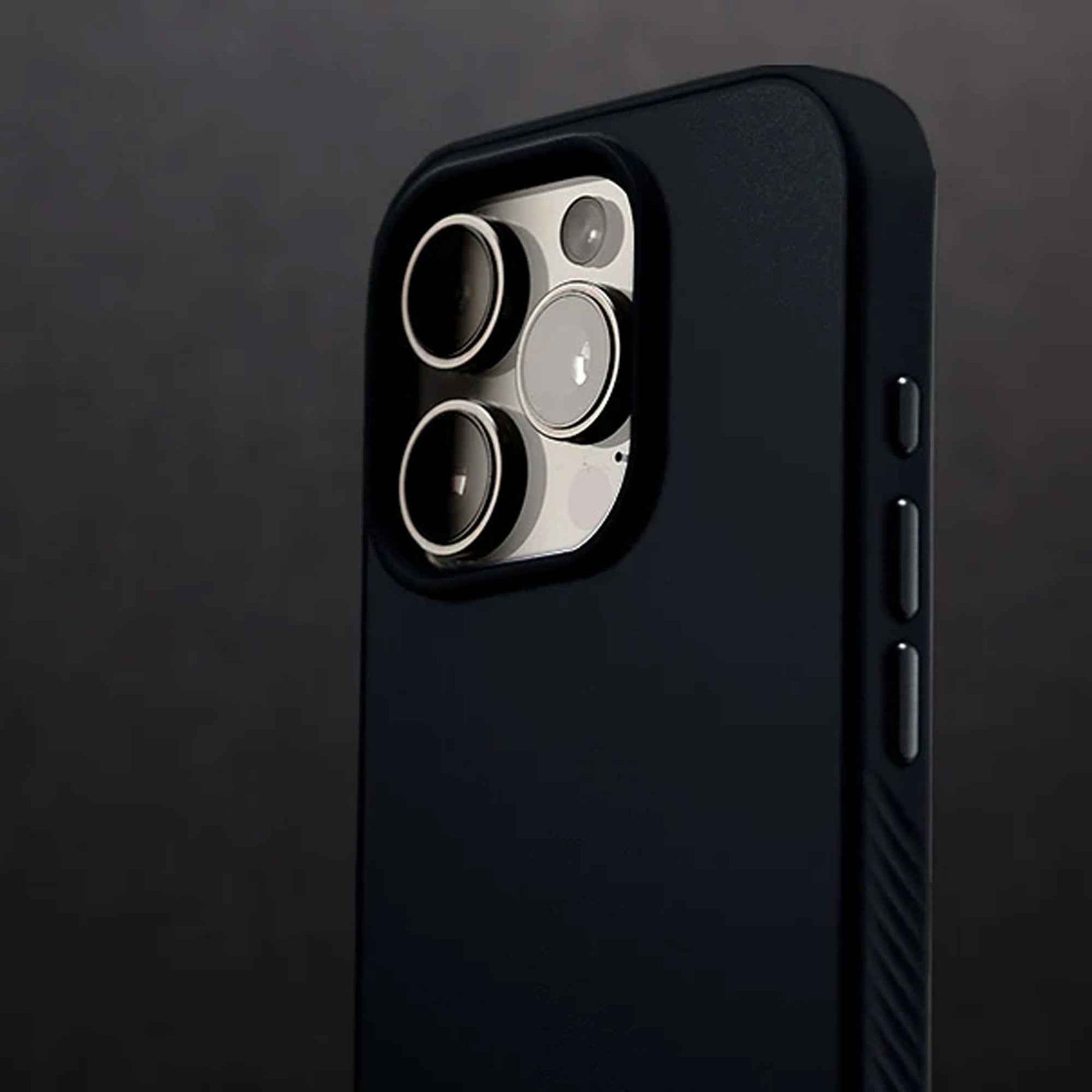 Caudabe Paragon with Camera Control Button for iPhone 16 Series - Magsafe Compatible
