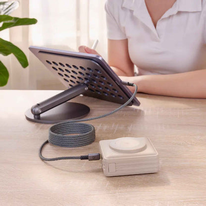 ADAM Elements GRAVITY X5 Powerbank 15000mAh with Cable USB-C Lightning 5-in-1 and  Travel Adapter