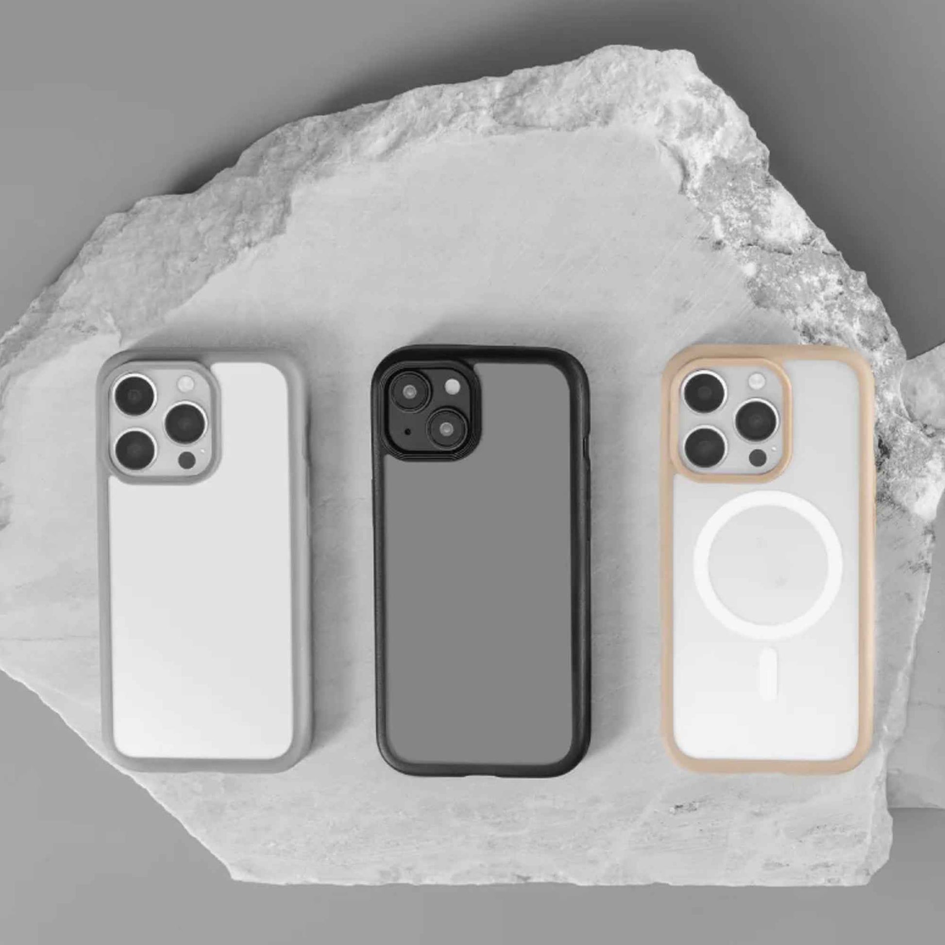MAGEASY Roam M Case for iPhone 15 Pro Max / 15 Pro - Magsafe Compatible
