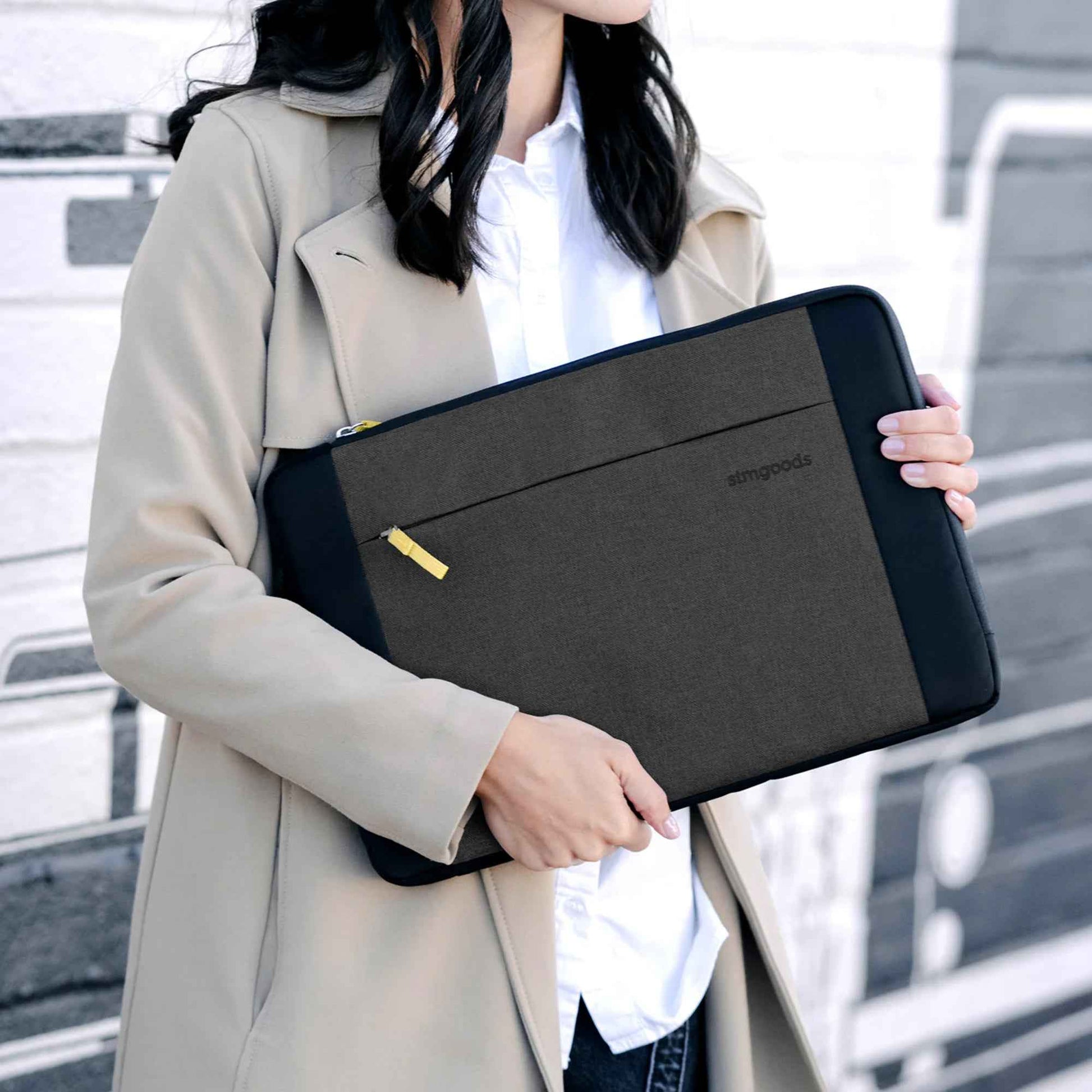 STM Goods Kin Laptop Sleeve 14" / 15" / 16" 4mm Shock-Absorbing EVA Protection