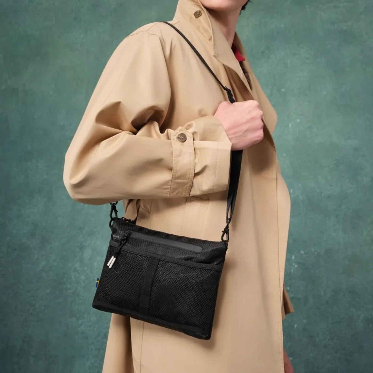 Gaston Luga Lightweight Crossbody - Adjustable Shoulder Strap