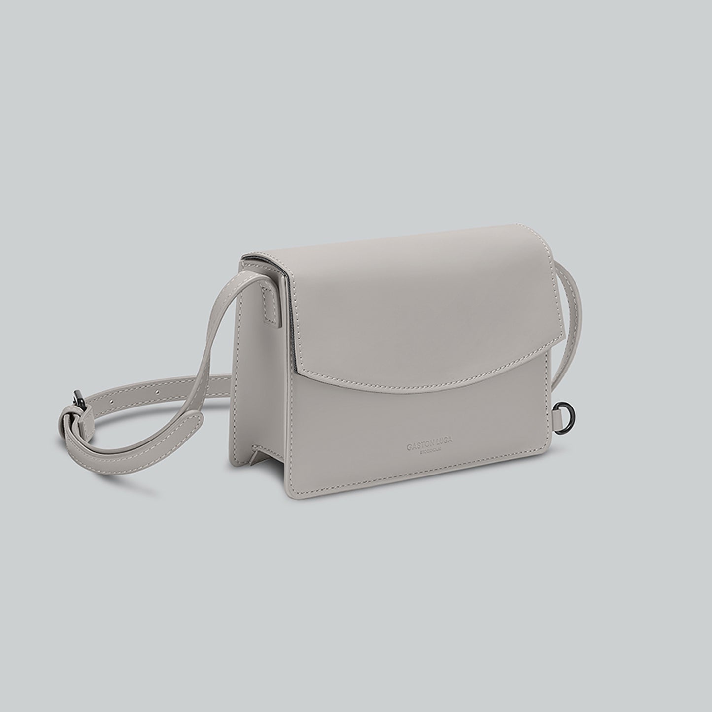 Gaston Luga Spläsh Pix Crossbody - Eco-friendly Material with 8,000 mm Waterproof Rating