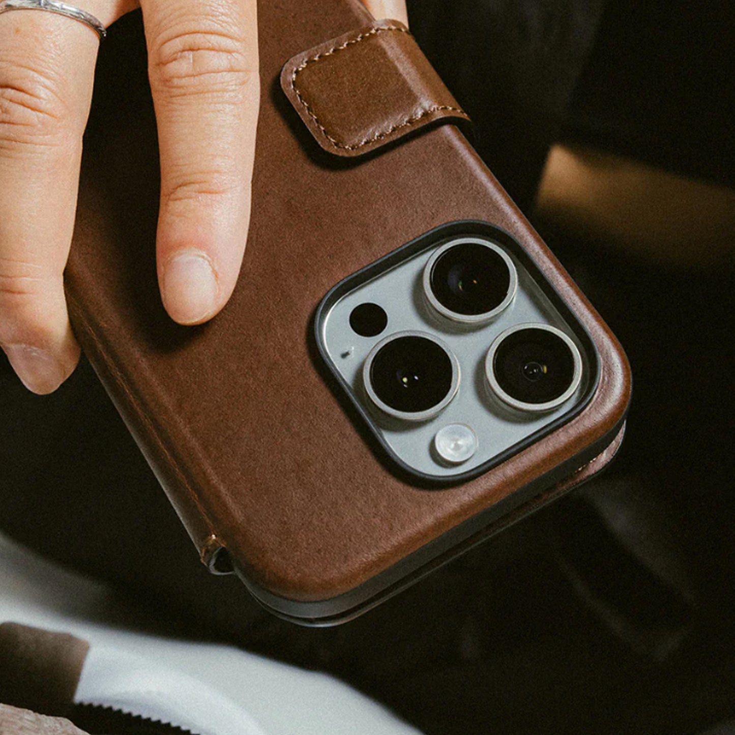 Nomad Modern Leather Folio Case for iPhone 16 Pro Max - Magsafe Compatible