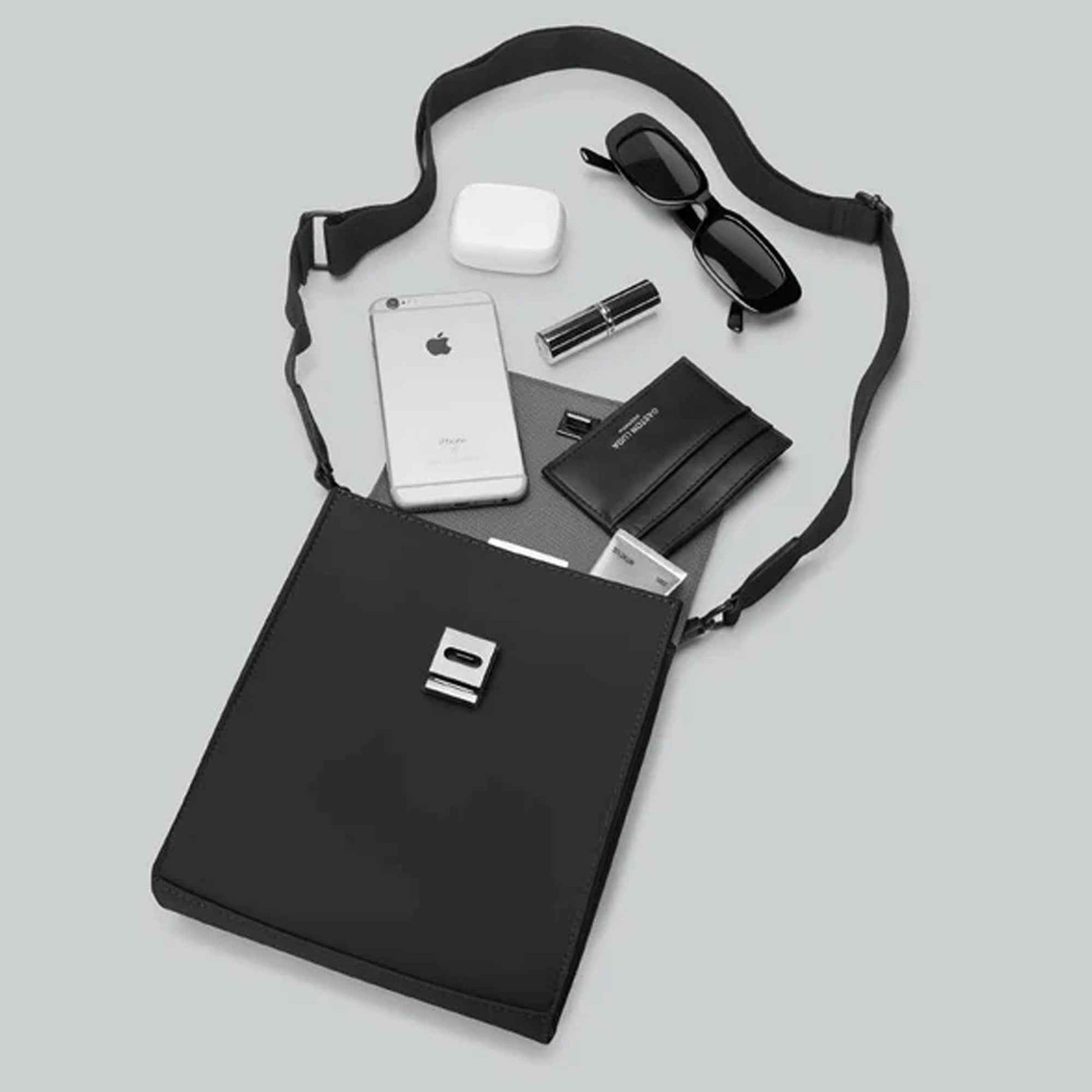 Gaston Luga Spläsh ID Crossbody