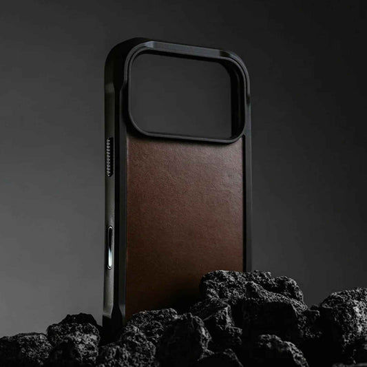 Nomad Rugged Leather Case ( Horween ) for iPhone 17 Series - MagSafe Compatible
