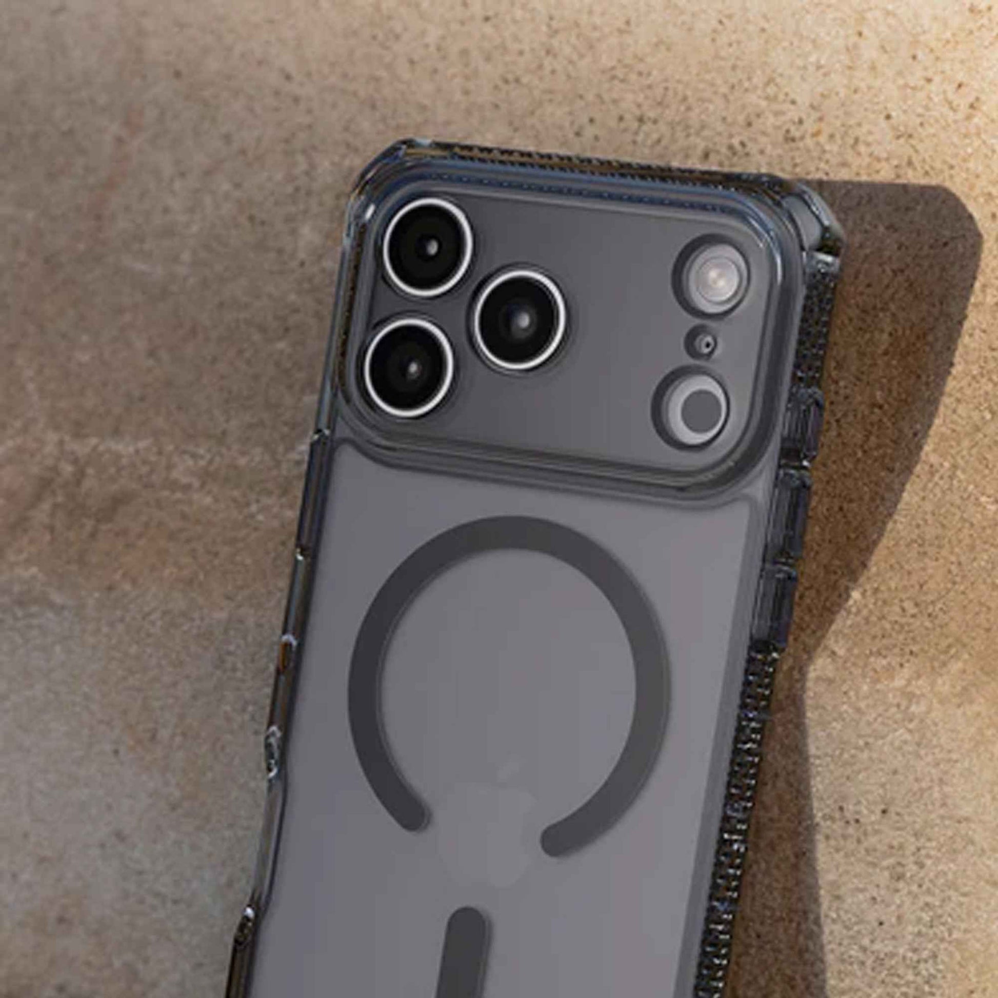 ITSKINS HYBRID R Vapor With MagSafe for iPhone 17 Pro Max / 17 Pro