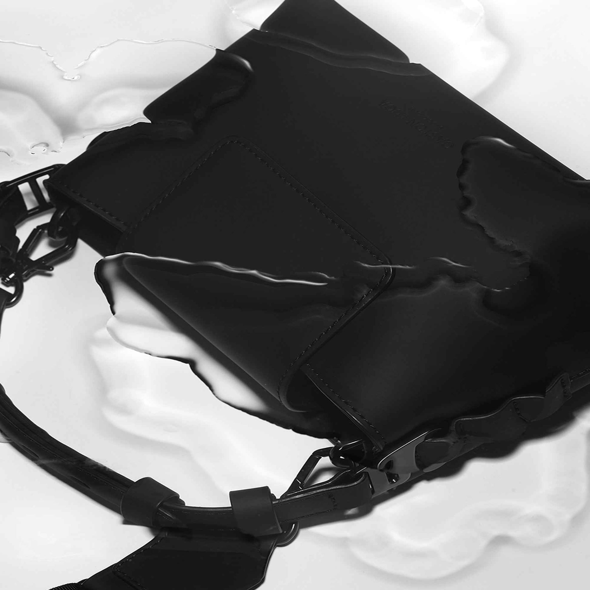 Gaston Luga Spläsh Crossbody Bag - Premium Waterproof Eco Material