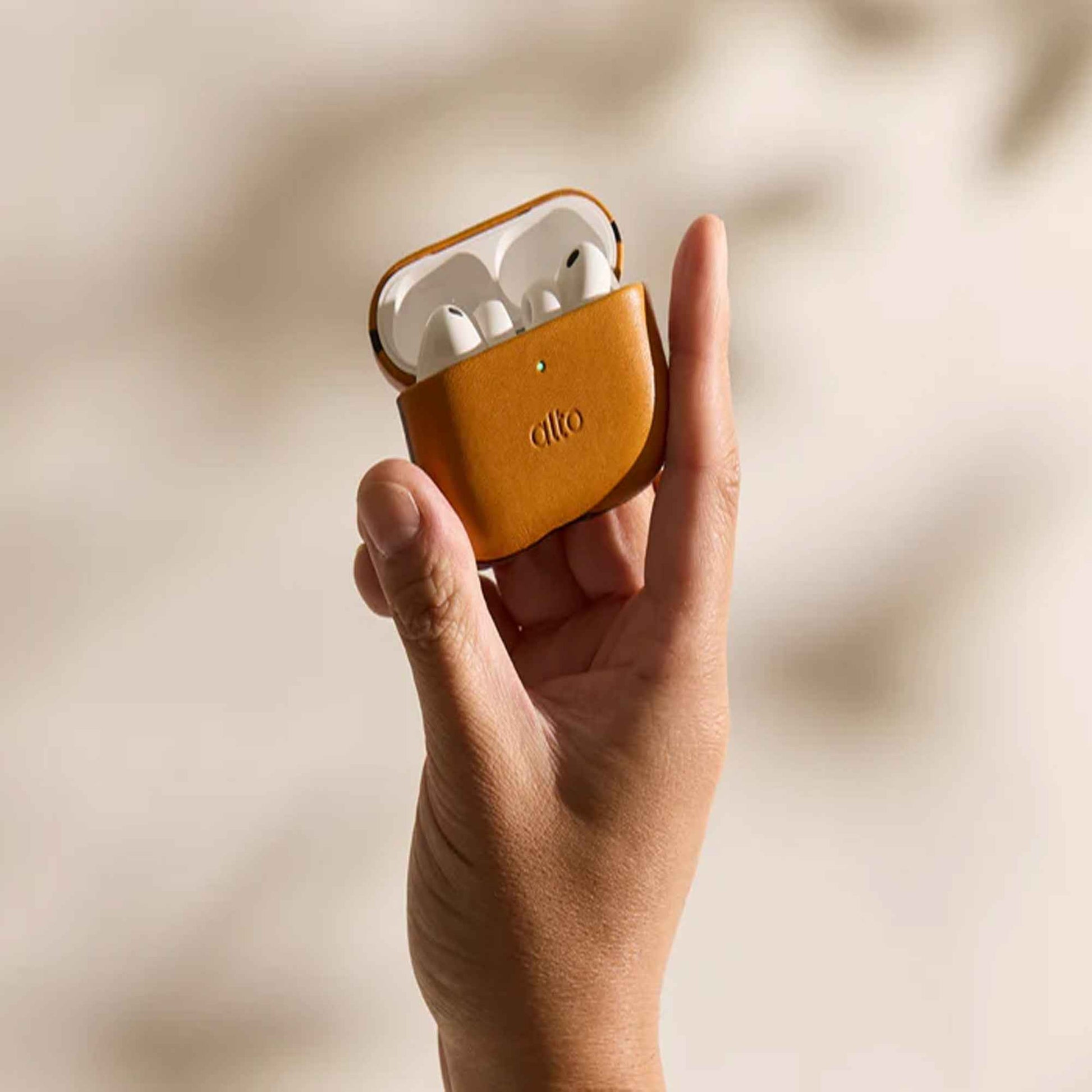 Alto Leather Case for AirPods Pro 3 - Italian Full-Grain Leather with Detachable Buckle