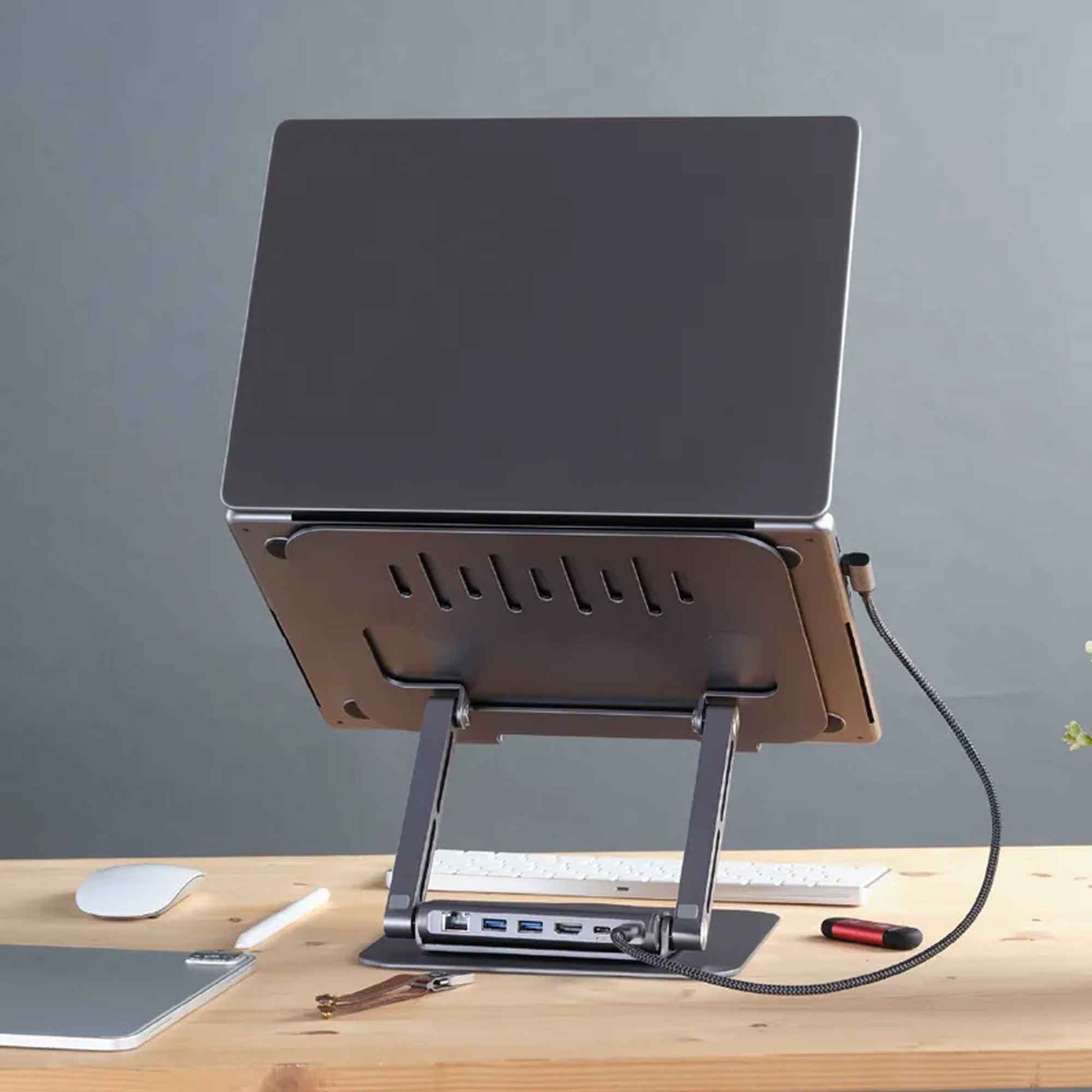 ADAM Elements Hub Stand Pro USB-C 6-in-1 Laptop / iPad 360 Rotating Stand Hub
