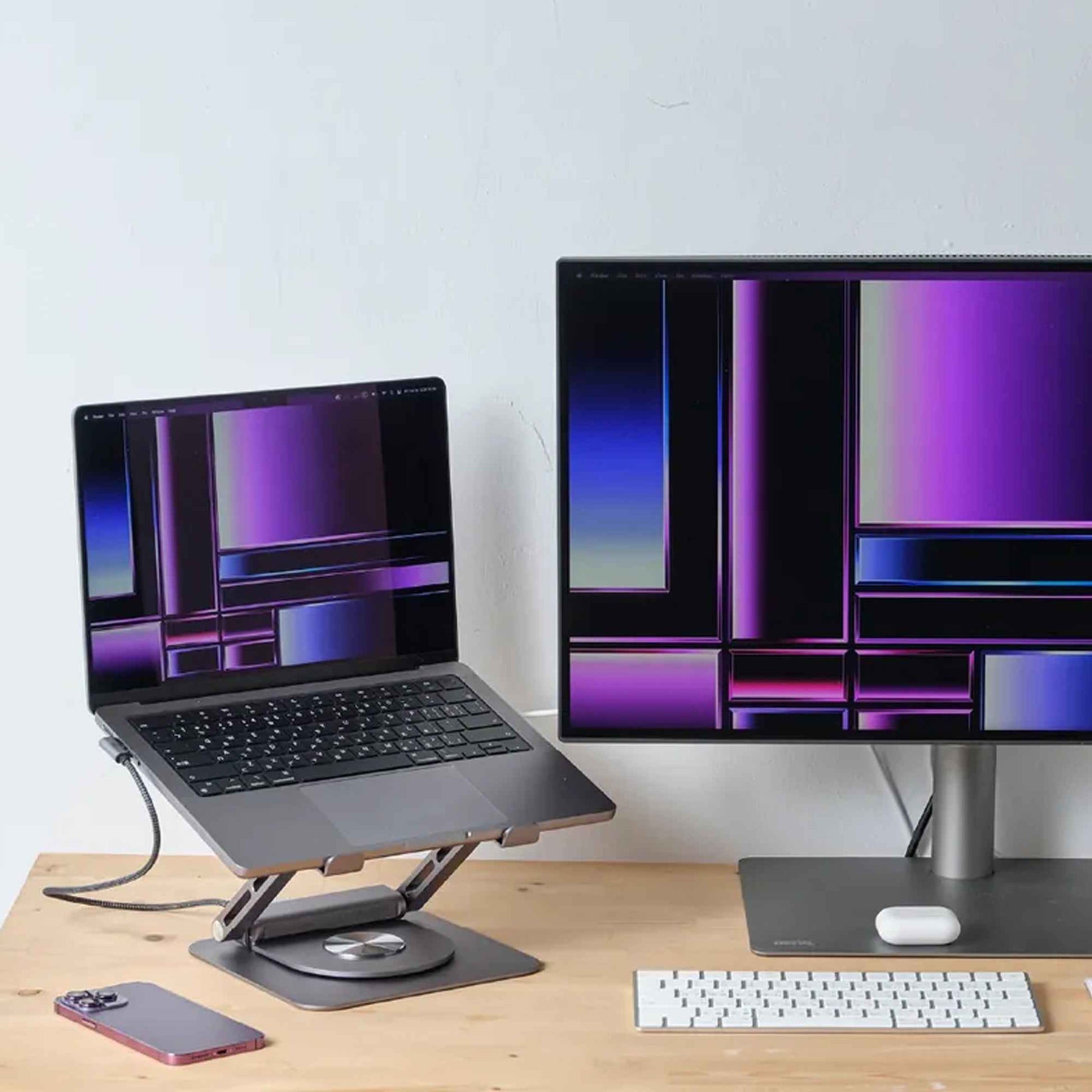 ADAM Elements Hub Stand Pro USB-C 6-in-1 Laptop / iPad 360 Rotating Stand Hub