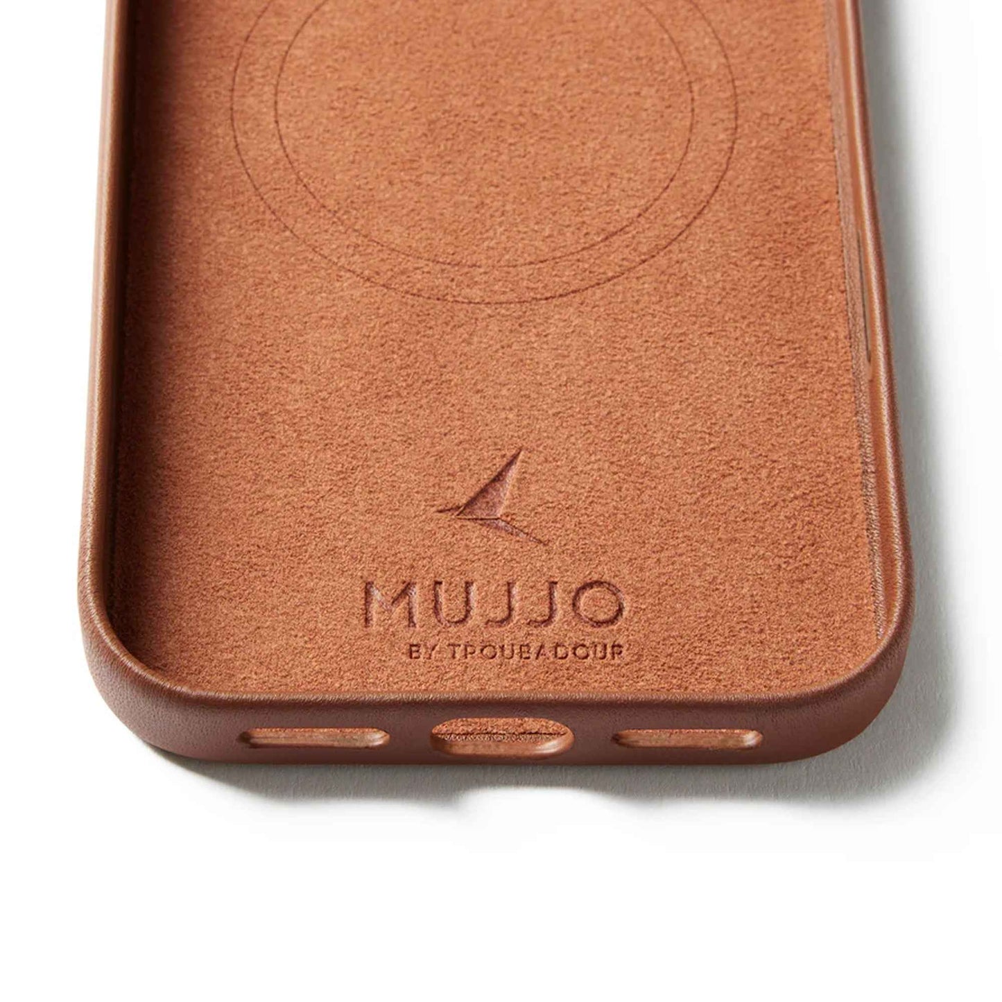 Mujjo Full Leather Case with MagSafe for iPhone 17 Series