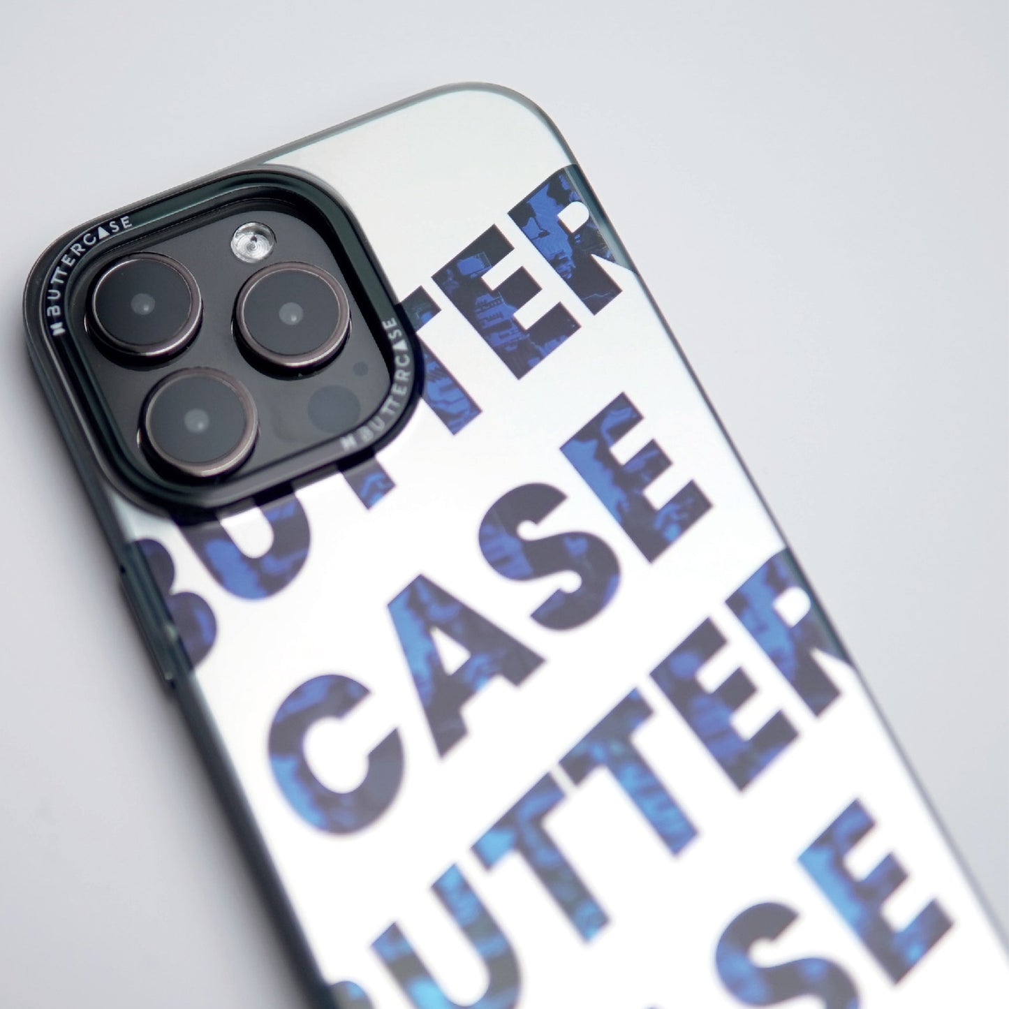 [ONLINE EXCLUSIVE] BUTTERCASE Sparkle Series Protective Case for 15 Series - Glimmer