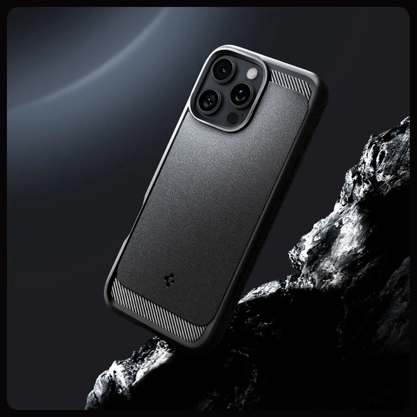 Spigen Rugged Armor MagFit for iPhone 16 Series - MagSafe Compatible