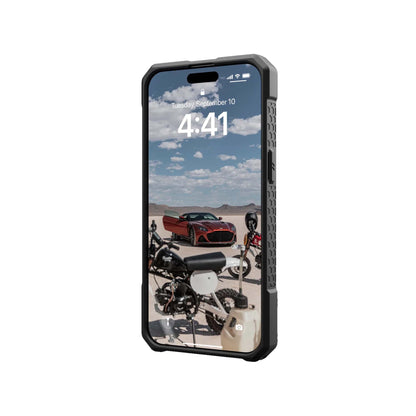 UAG Monarch Pro for iPhone 15 Series - Magsafe Compatible - Forexengineer -Malaysia- 840283909207-840283909122-840283909214-840283909238-840283909153