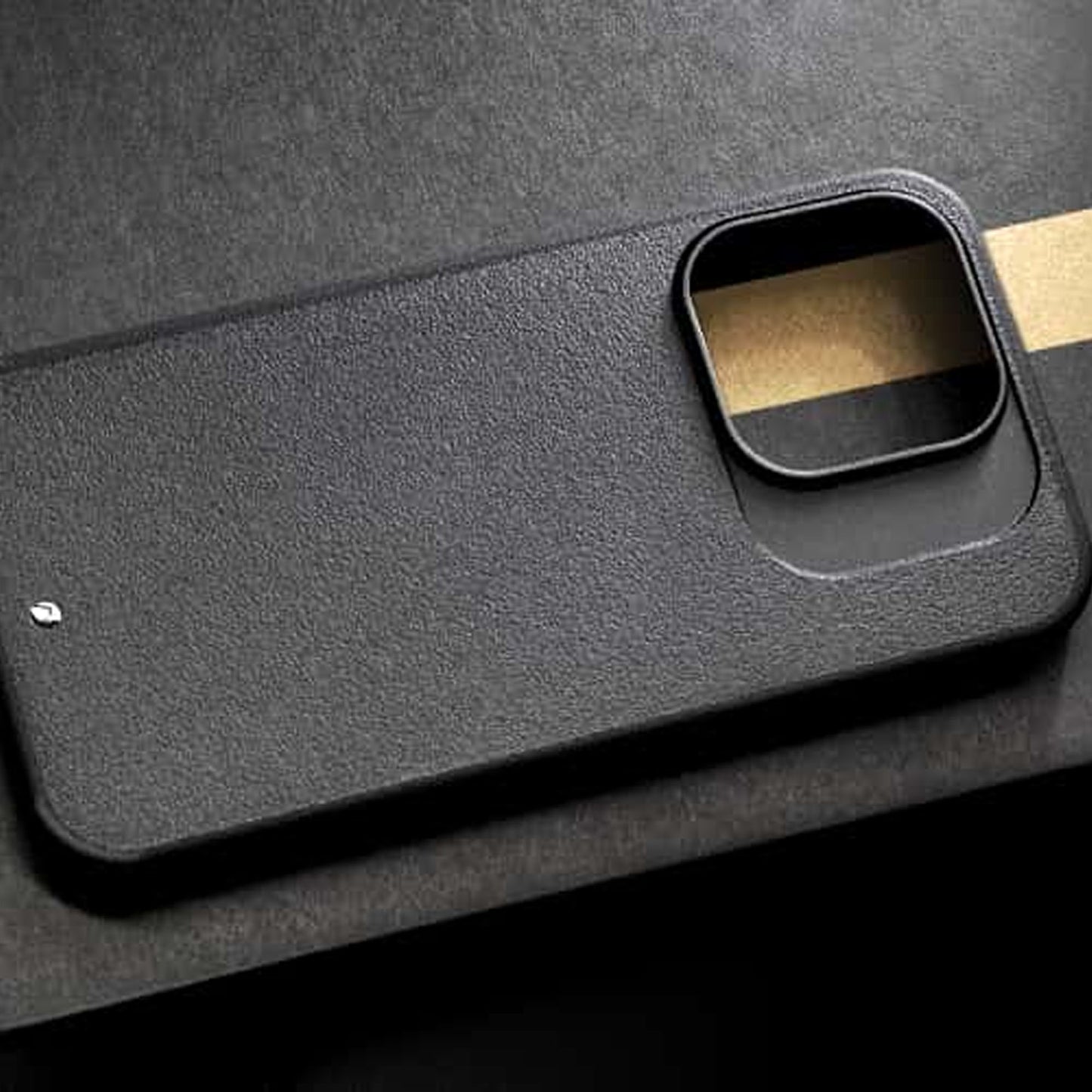 Caudabe Synthesis for iPhone 15 - MagSafe Compatible with Button Cover