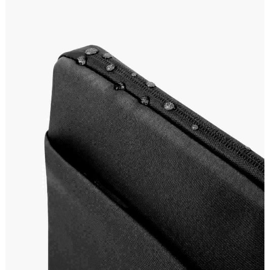 UNIQ Vienna Protective Nylon Laptop and MacBook Sleeve ( Up to 14” ) - Water Resistant Exterior - Forexengineer -Malaysia- 8886463684795-8886463684801-8886463684818
