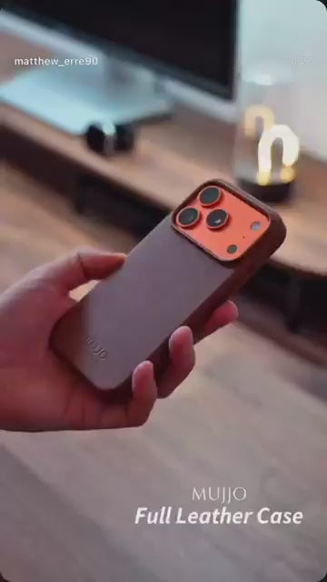 Mujjo Full Leather Case with MagSafe for iPhone 17 Series