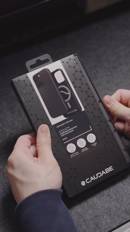 Caudabe Sheath for iPhone 14 (MAGSAFE version) - Black.