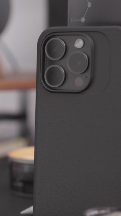 Caudabe Synthesis for iPhone 16 Pro Max / Pro - MagSafe Compatible.