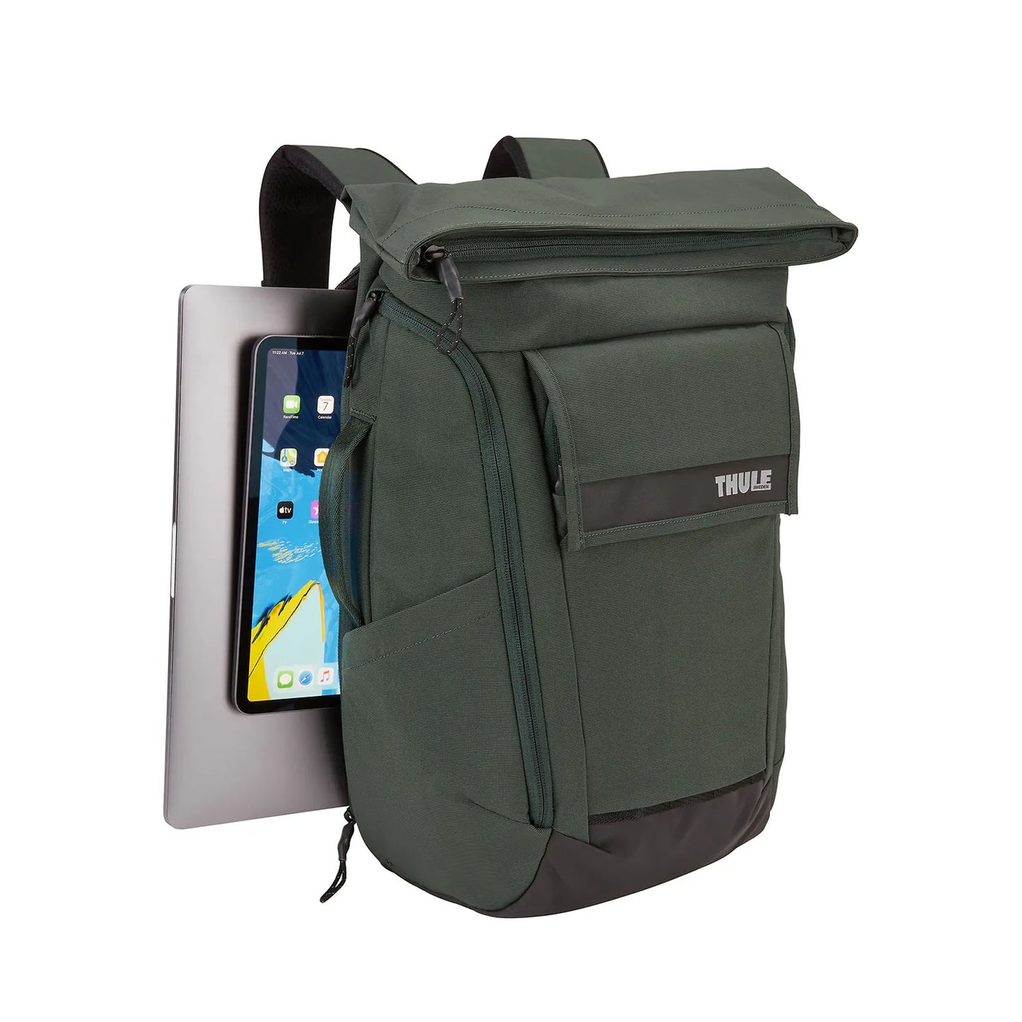 Thule Paramount Backpack 24L - Fit for 15.6" laptop or 16" Macbook and 10.5" tablet - Racing Green (Barcode: 0085854249683 )