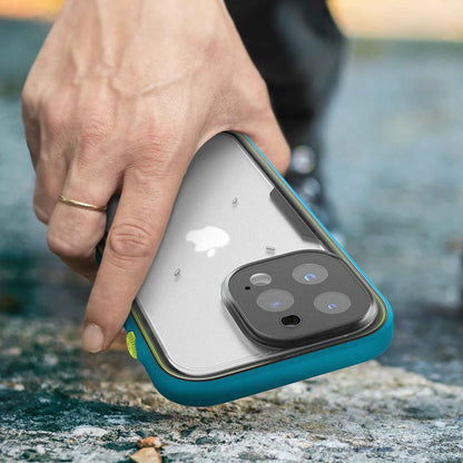 Catalyst Total Protection Waterproof Case for iPhone 13 6.1" 5G - Stealth Black (Barcode: 840625112210 )