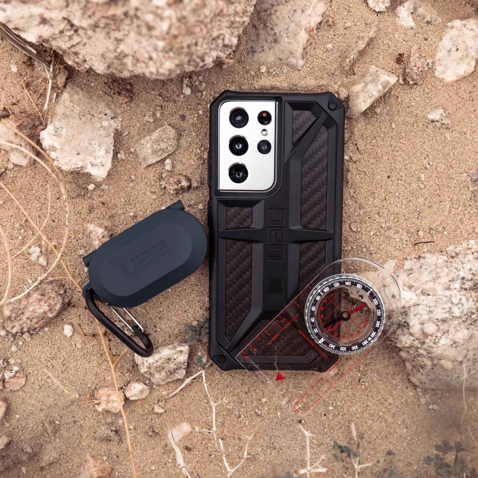 UAG Monarch for Samsung Galaxy S22 Ultra - Carbon Fibre (Barcode: 810070368791 )