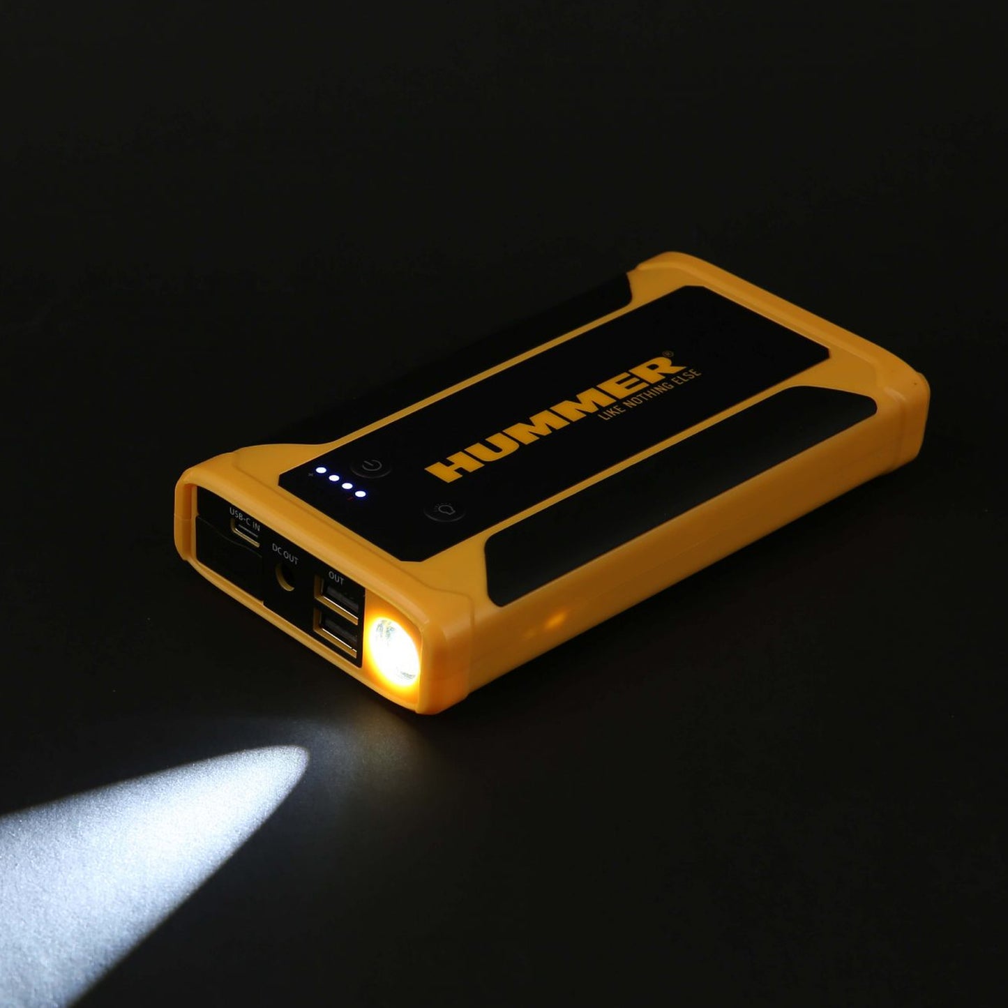 Hummer HX Multifunctional Powerbank Jump Starter USB-A to USB-C Wireless Charger with Work Light 10000mAh (Barcode: 4897035892535 )