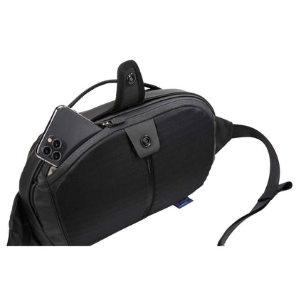 Thule Tact Crossbody Waistpack 5L - Black ( Barcode: 0085854251938 )