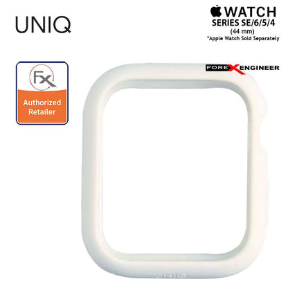 [RACKV2_CLEARANCE] UNIQ Lino Premium Liquid Silicone Case for Apple Watch Series SE - 6 - 5 - 4 (44mm) - White (Barcode : 8886463671115)
